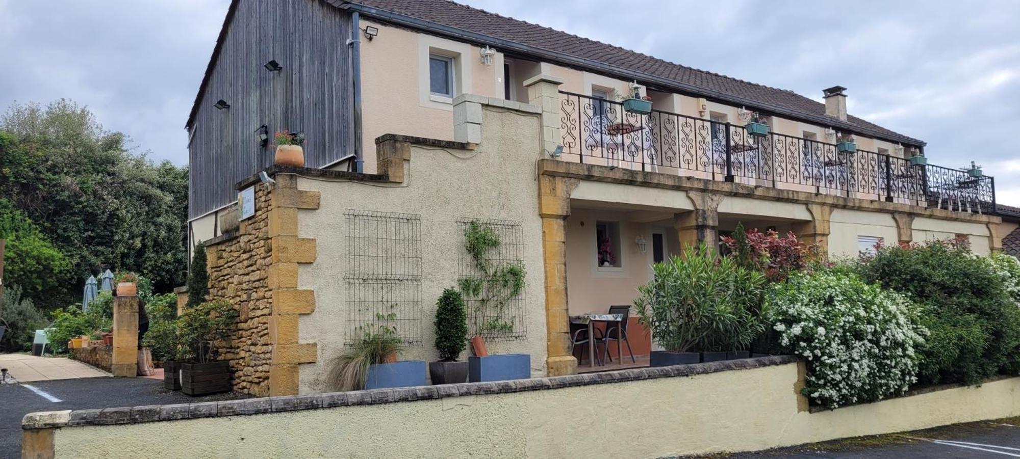 Les Studios De Sarlat Bagian luar foto
